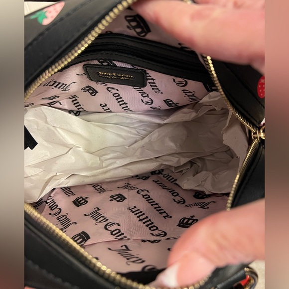 Juicy Couture Exclusive Sweet N Juicy Strawberry Bowler Bag & Wallet 🍓NWT🍓 - Picture 12 of 17